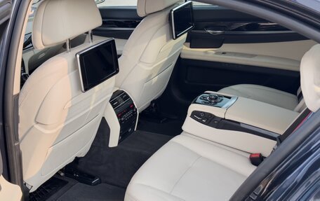 BMW 7 серия, 2012 год, 2 380 000 рублей, 15 фотография
