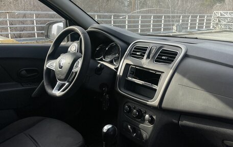 Renault Logan II, 2020 год, 570 000 рублей, 7 фотография