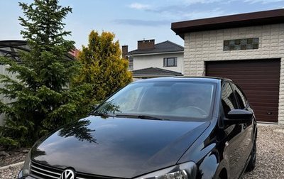 Volkswagen Polo VI (EU Market), 2015 год, 880 000 рублей, 1 фотография