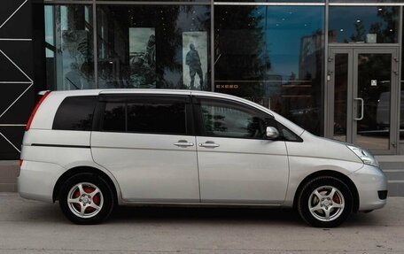 Toyota ISis I, 2009 год, 930 000 рублей, 3 фотография