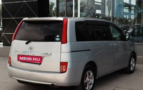Toyota ISis I, 2009 год, 930 000 рублей, 4 фотография