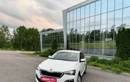 Skoda Rapid II, 2021 год, 1 950 000 рублей, 6 фотография