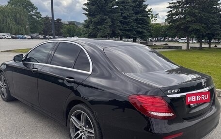 Mercedes-Benz E-Класс, 2019 год, 3 567 000 рублей, 3 фотография