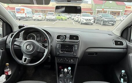 Volkswagen Polo VI (EU Market), 2013 год, 950 000 рублей, 10 фотография