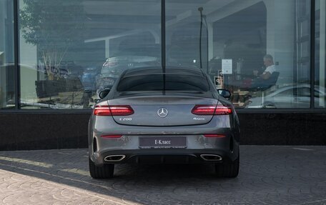 Mercedes-Benz E-Класс, 2018 год, 4 199 000 рублей, 4 фотография