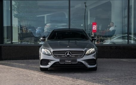 Mercedes-Benz E-Класс, 2018 год, 4 199 000 рублей, 3 фотография