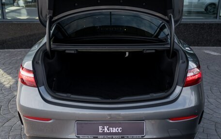 Mercedes-Benz E-Класс, 2018 год, 4 199 000 рублей, 24 фотография