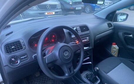 Volkswagen Polo VI (EU Market), 2012 год, 590 000 рублей, 13 фотография