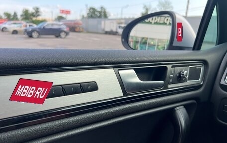 Volkswagen Touareg III, 2012 год, 2 450 000 рублей, 26 фотография