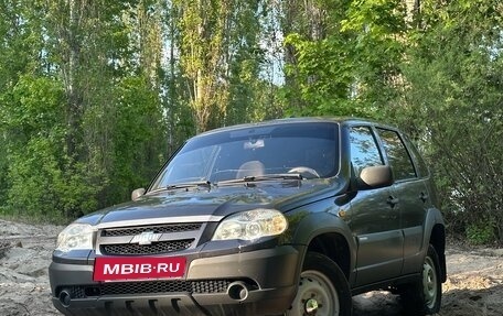 Chevrolet Niva I рестайлинг, 2009 год, 265 000 рублей, 2 фотография