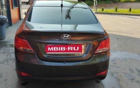 Hyundai Solaris II рестайлинг, 2016 год, 600 000 рублей, 3 фотография
