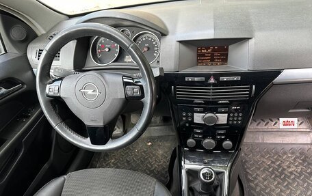 Opel Astra H, 2008 год, 570 000 рублей, 10 фотография