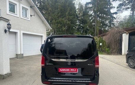 Mercedes-Benz V-Класс, 2019 год, 5 400 000 рублей, 2 фотография