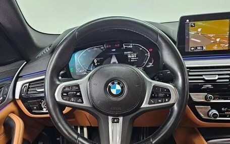 BMW 5 серия, 2022 год, 3 050 000 рублей, 8 фотография