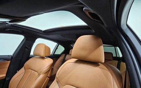 BMW 5 серия, 2022 год, 3 050 000 рублей, 12 фотография