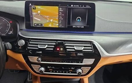 BMW 5 серия, 2022 год, 3 050 000 рублей, 16 фотография