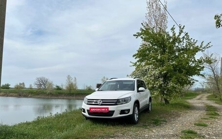 Volkswagen Tiguan I, 2011 год, 1 050 000 рублей, 2 фотография