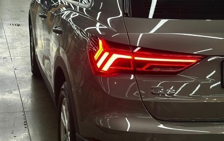 Audi Q3, 2021 год, 4 500 000 рублей, 5 фотография