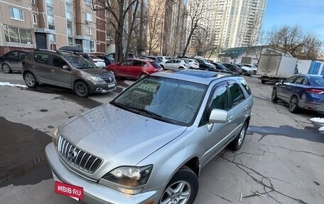 Lexus RX IV рестайлинг, 1999 год, 700 000 рублей, 4 фотография