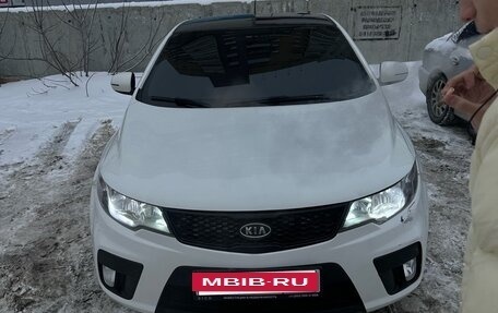 KIA Cerato III, 2010 год, 920 000 рублей, 2 фотография