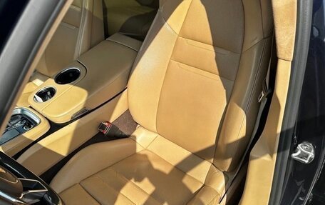 Porsche Panamera II рестайлинг, 2017 год, 8 000 000 рублей, 4 фотография