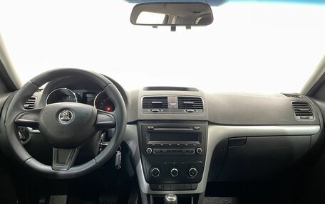 Skoda Yeti I рестайлинг, 2014 год, 1 099 000 рублей, 11 фотография