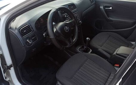 Volkswagen Polo VI (EU Market), 2016 год, 650 000 рублей, 3 фотография