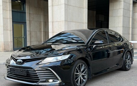 Toyota Camry, 2022 год, 3 550 000 рублей, 3 фотография