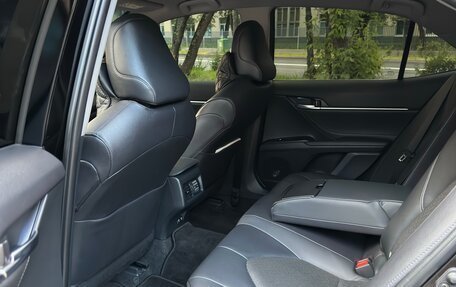 Toyota Camry, 2022 год, 3 550 000 рублей, 12 фотография