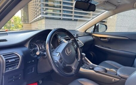 Lexus NX I, 2016 год, 2 590 000 рублей, 16 фотография