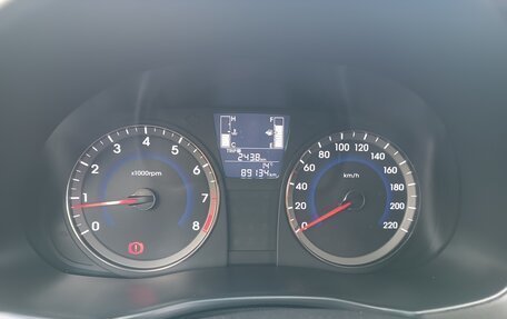 Hyundai Solaris II рестайлинг, 2016 год, 995 000 рублей, 9 фотография