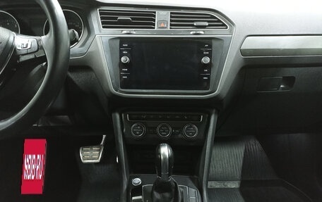 Volkswagen Tiguan II, 2019 год, 2 362 000 рублей, 18 фотография