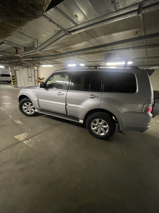 Mitsubishi Pajero IV, 2010 год, 1 800 000 рублей, 2 фотография
