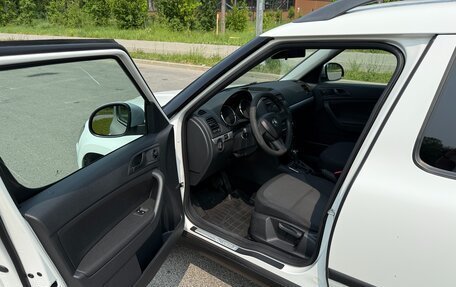 Skoda Yeti I рестайлинг, 2015 год, 1 250 000 рублей, 13 фотография