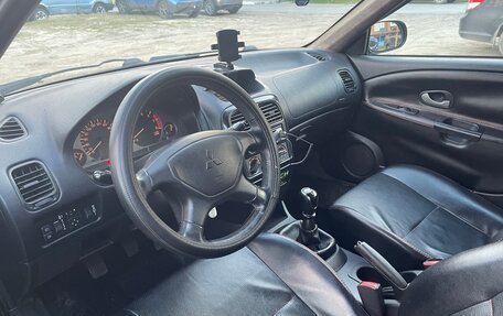 Mitsubishi Carisma I, 2002 год, 290 000 рублей, 5 фотография