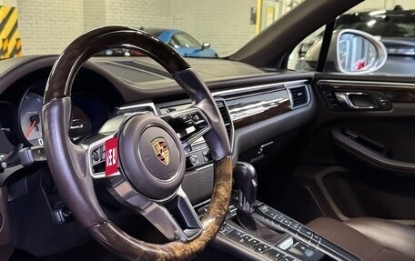 Porsche Macan I рестайлинг, 2015 год, 3 000 000 рублей, 8 фотография