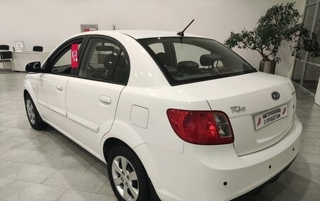 KIA Rio II, 2011 год, 745 000 рублей, 7 фотография