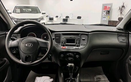 KIA Rio II, 2011 год, 745 000 рублей, 19 фотография