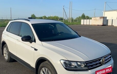 Volkswagen Tiguan II, 2020 год, 2 650 000 рублей, 10 фотография