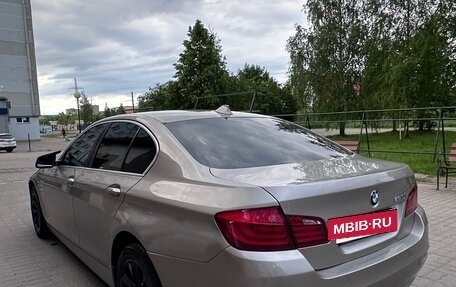 BMW 5 серия, 2013 год, 1 850 000 рублей, 17 фотография