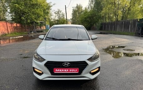 Hyundai Solaris II рестайлинг, 2018 год, 689 000 рублей, 1 фотография