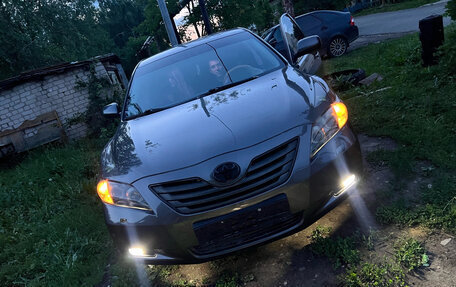 Toyota Camry, 2007 год, 1 050 000 рублей, 9 фотография