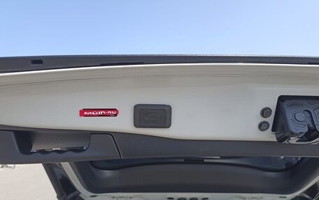 Toyota RAV4, 2020 год, 3 390 000 рублей, 10 фотография