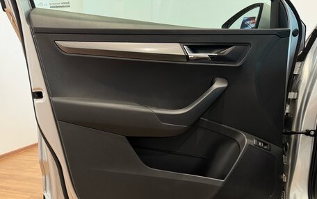 Skoda Karoq I, 2021 год, 2 610 000 рублей, 30 фотография