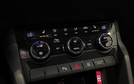 Skoda Karoq I, 2021 год, 2 610 000 рублей, 18 фотография