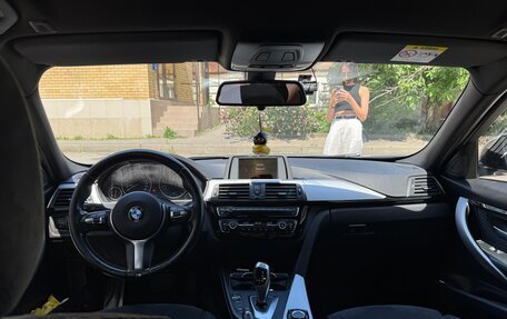 BMW 3 серия, 2016 год, 2 900 000 рублей, 10 фотография