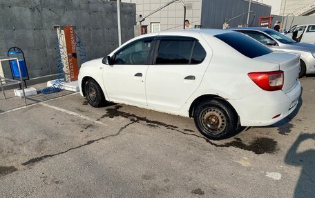 Renault Logan II, 2018 год, 255 000 рублей, 7 фотография