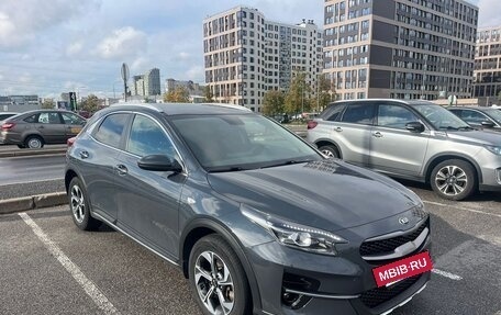 KIA XCeed I, 2020 год, 2 000 000 рублей, 9 фотография