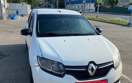 Renault Logan II, 2018 год, 255 000 рублей, 10 фотография