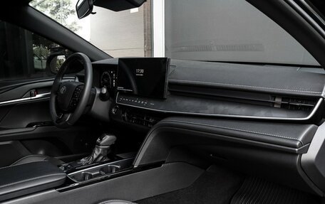 Toyota Camry, 2024 год, 3 750 000 рублей, 11 фотография